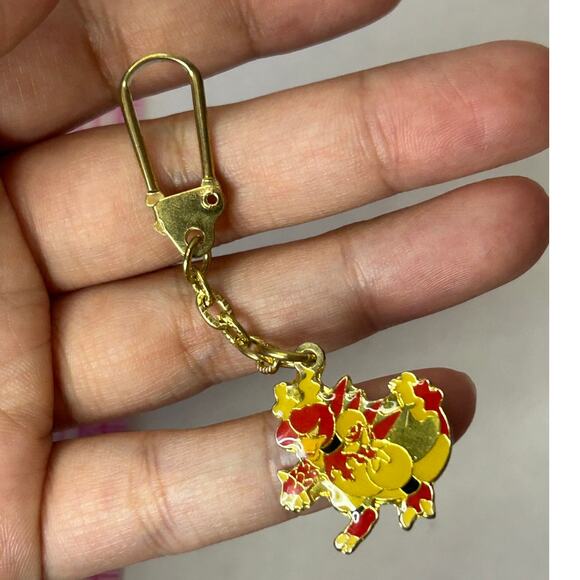 Vintage Pokemon Metal Keychain Charm Magmar - Picture 2 of 4